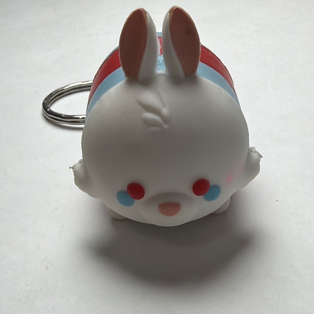 Disney Tsum Tsum Figure Keychain - White Rabbit - Picture 2 of 7